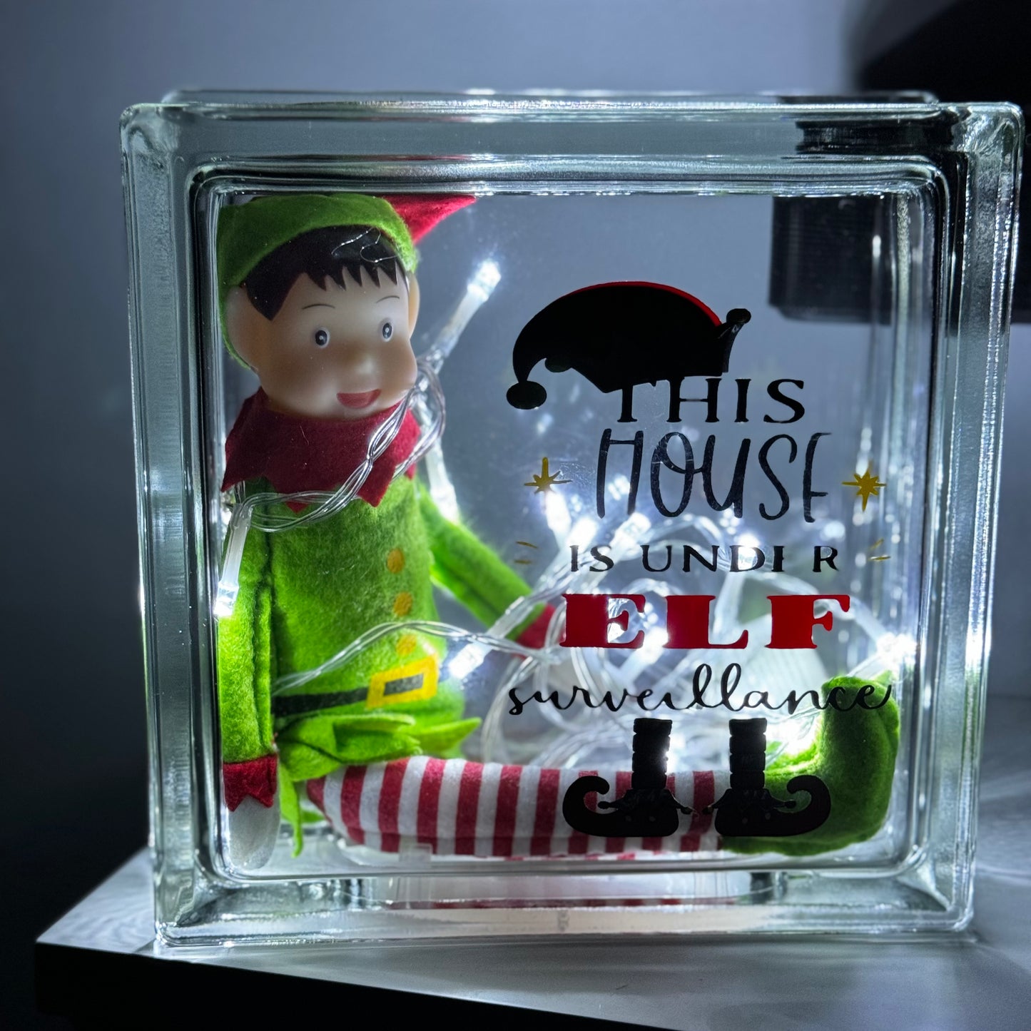 Elf on a shelf arrival block