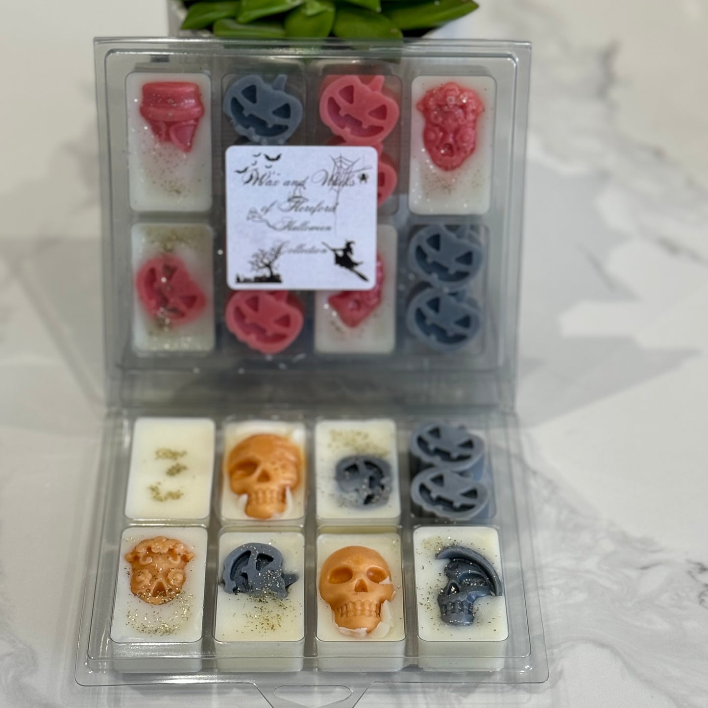 Sunken skulls and pumpkin wax melt box