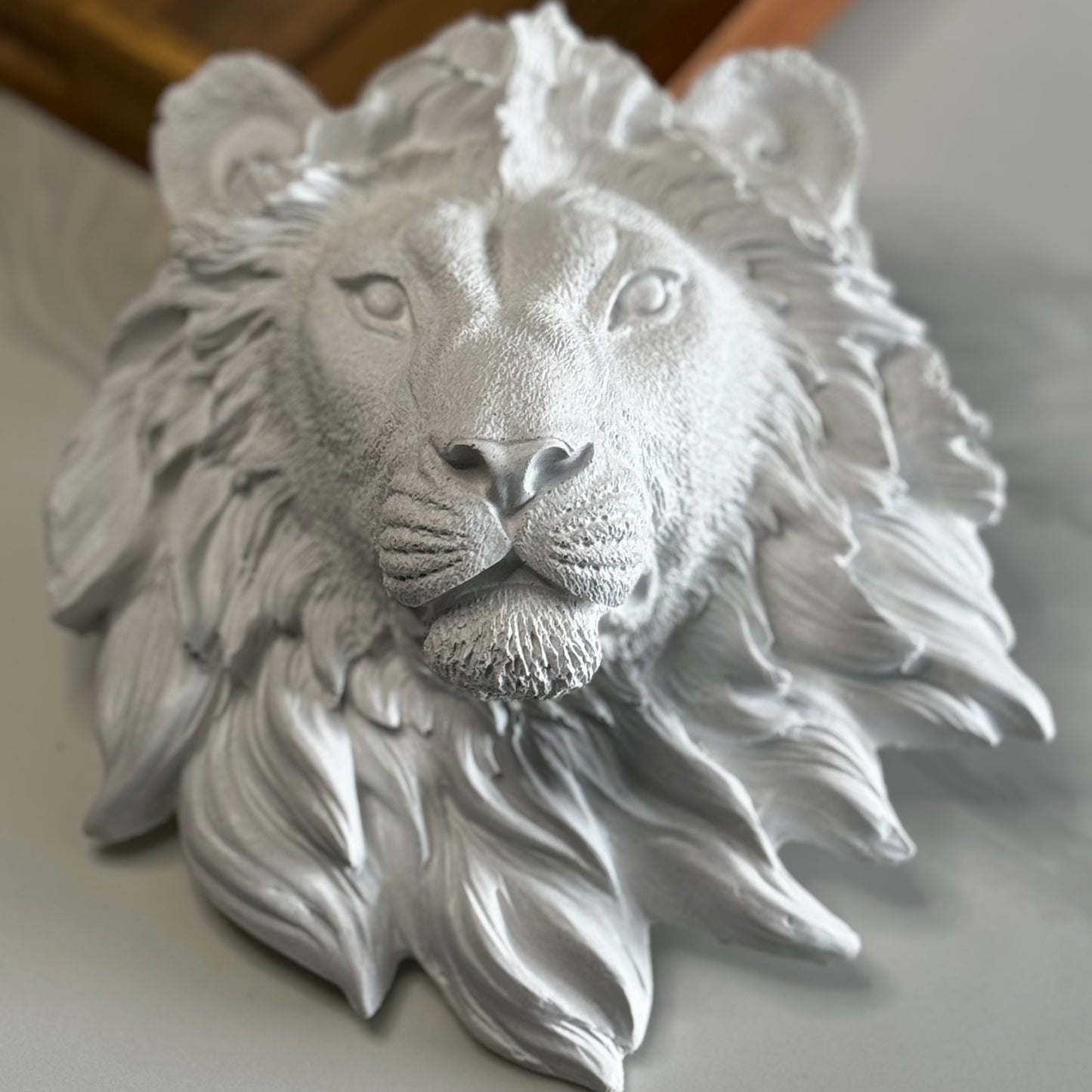 Stoneware lions head 