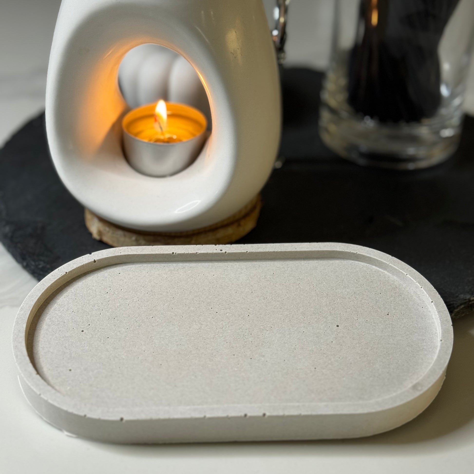 Stoneware oval trinket/candle tray